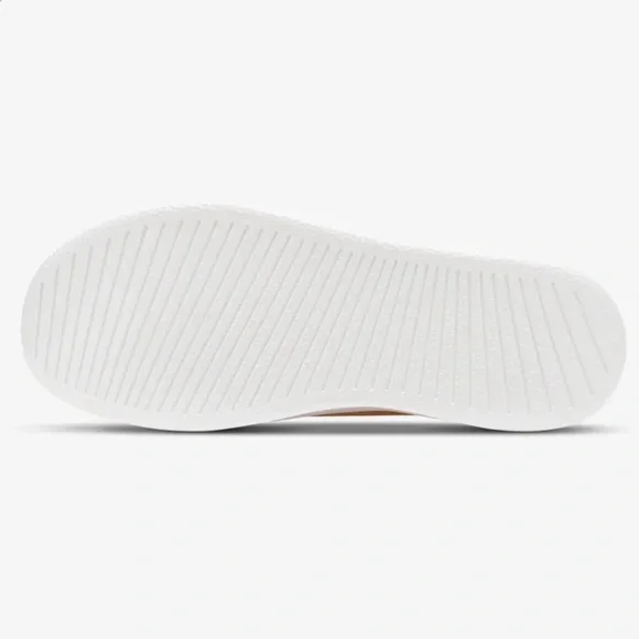 ALLBIRDS LIMITED EDITION: Lux Beige (Blizzard Sole) Tree Skippers - Picture 6 of 13